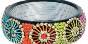 Beaded Lac Bangle
