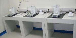 Anti Vibration Table