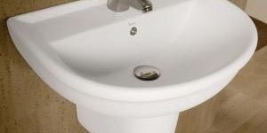 Pedestal Wash Basins