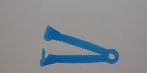 Umblical Cord Clamp