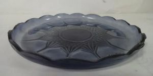 GIN 1444 Glass Decorative Plate
