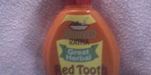 Red Tooth Powder