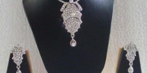 American Diamond Pendant Set