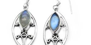 Fine Rainbow Moonstone Gemstone Sterling Silver Earring