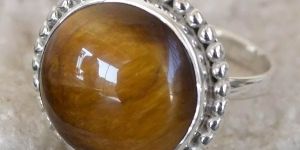 4.1 GM Tiger Eye Gem Stone 925 Sterling Original Silver Ring
