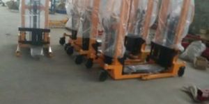 Manual Hydraulic Stacker