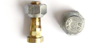 Hub Bolt