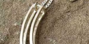 Silver Pendant Ruby Balls -03