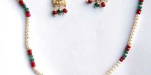 Stone Studded Pendant Set (With Mala)