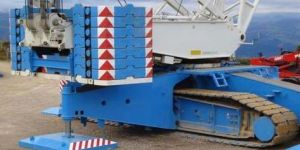 Demag CC 2800 Crawler Crane