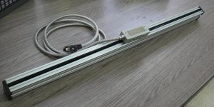 Linear Glass Scale