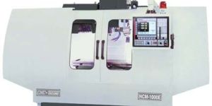 CNC Vertical Milling Machine