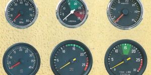 Analog Speedometer