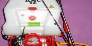 Cutting Edge Two Stroke Knapsack Power Sprayer