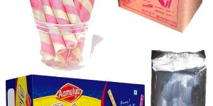 Yum Strawberry Wafer Rolls