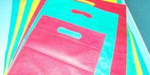 Non Woven D Cut Bags