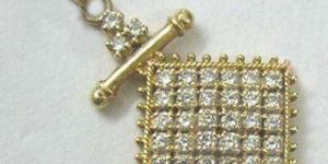 The Grid - 18k Yellow Gold Diamond Pendant