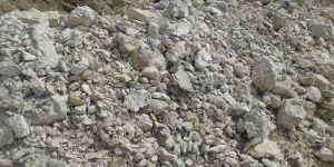 Sodium Feldspar Lumps