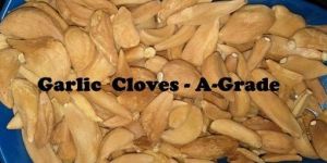 Dehydrated Garlic Cloves