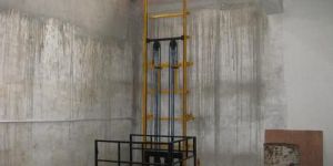 Hydraulic Material Lift