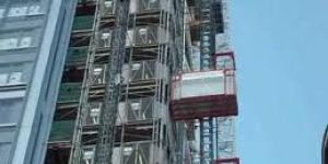 Passenger & Material Hoist