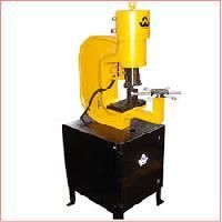 Busbar Punching Machine