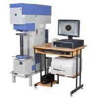 Vickers Hardness Tester