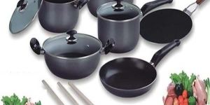 Nonstick Cookware Sets