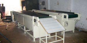 Industrial Conveyor Machine