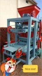 Hydraulic Concrete Hollow Block Making Machine