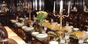 Victorian Dinning Table Set