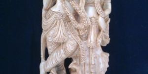 Wooden Radha Krishna Statue