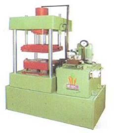 High Density Hydraulic Operated Paving Block Making Machine