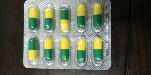 Brumol Capsules (Ibuprofen 200mg+ Paracetamol 325mg+ Caffeine 200mg)