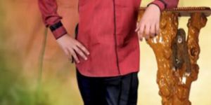 Lenin Red Kurta