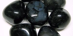 Black Pebbles