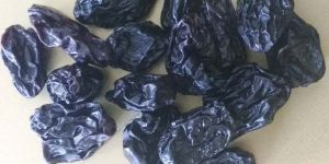 Black Raisins