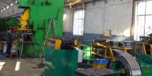 Decoiler Straightener with Feeder