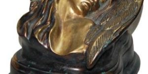 Statue Cremation Urns