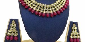 NS-7 Necklace Set