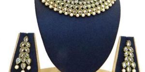 NS-8 Necklace Set