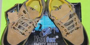 Vaultex Honeygold Mens Safety Shoes