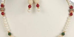 White Button Fresh Water Pearl Necklace Earring