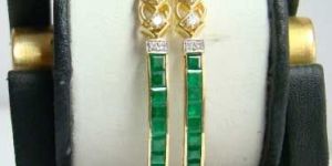 Diamond Studded Gold Bangles