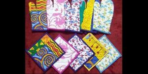 Kitchen Pot Holder & Glove Set