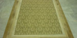 Hand Tufted Damask