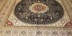 Hand Knotted Silk Carpets