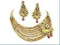 Antique Gold Necklaces