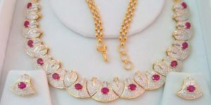 Diamond Gold Necklace Set