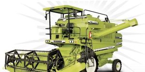 Dasmesh (3100) Self Mini Combine Harvester